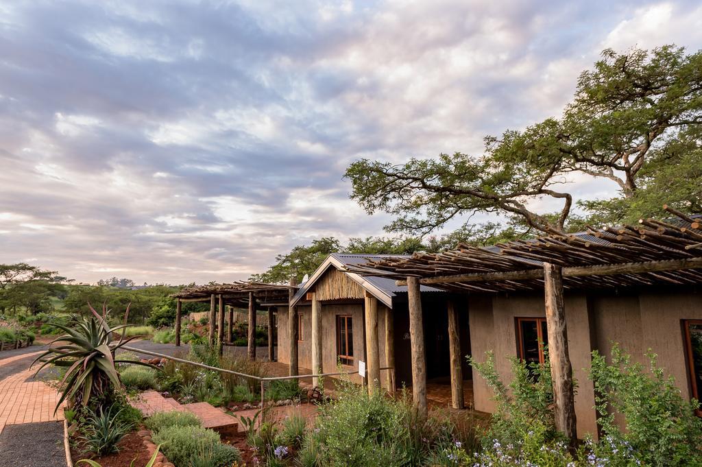 Hilton Bush Lodge & Function Venue Buitenkant foto