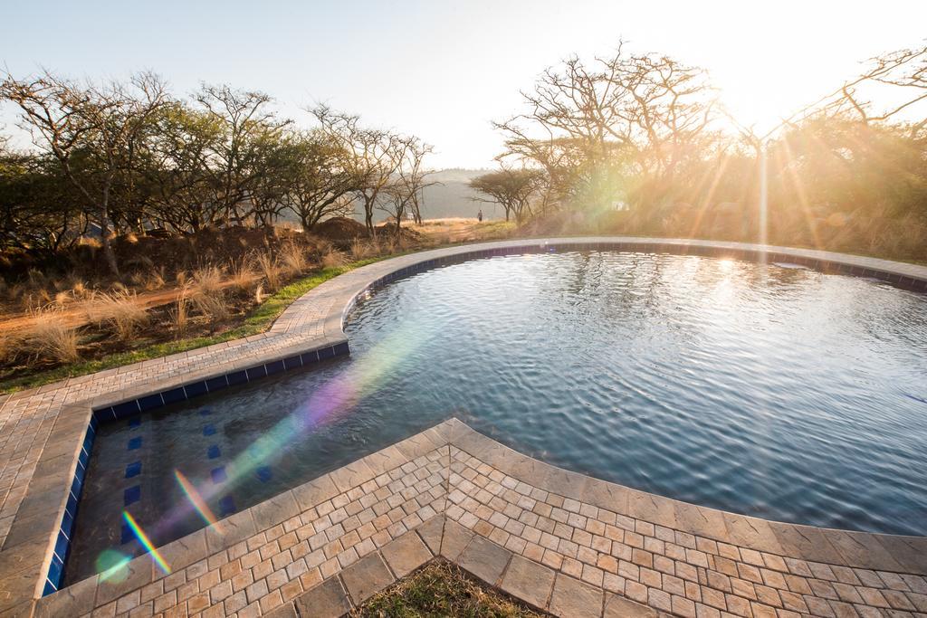 Hilton Bush Lodge & Function Venue Buitenkant foto