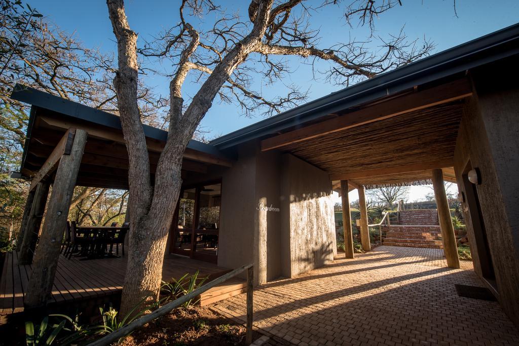 Hilton Bush Lodge & Function Venue Buitenkant foto